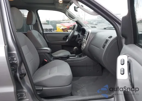 2007 Ford Escape Xlt/Xlt Sport из США, поврежденный, VIN 1FMYU93117KB97450